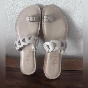 NWOT Kino Women's Cream Sandals- Made In Key West